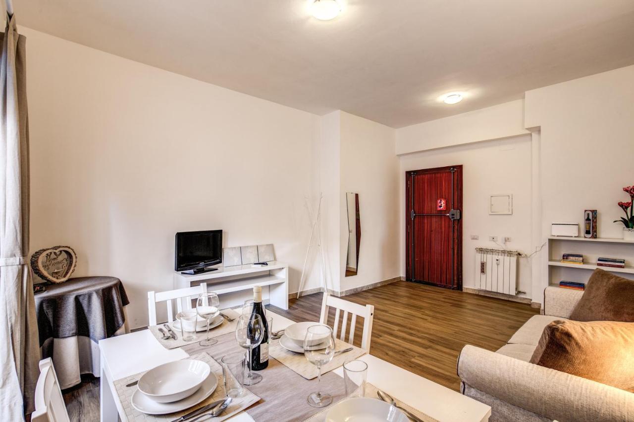 Aura Paradise Apartment Roma Eksteriør bilde